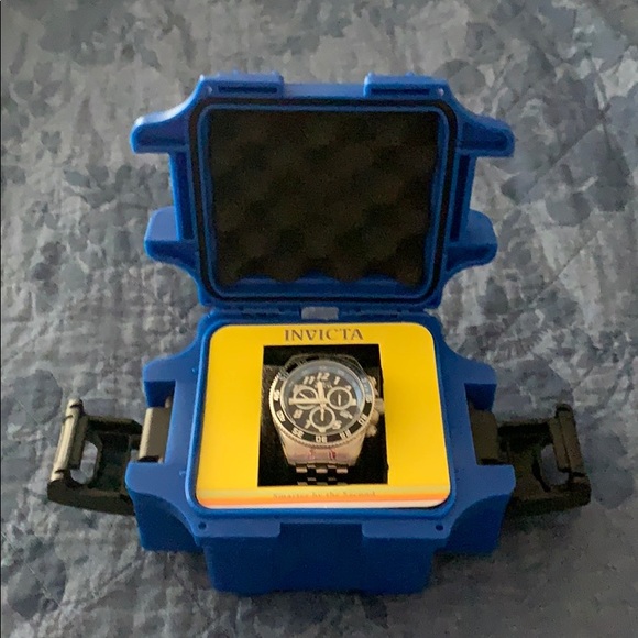 Invicta Watch - Picture 4 of 4